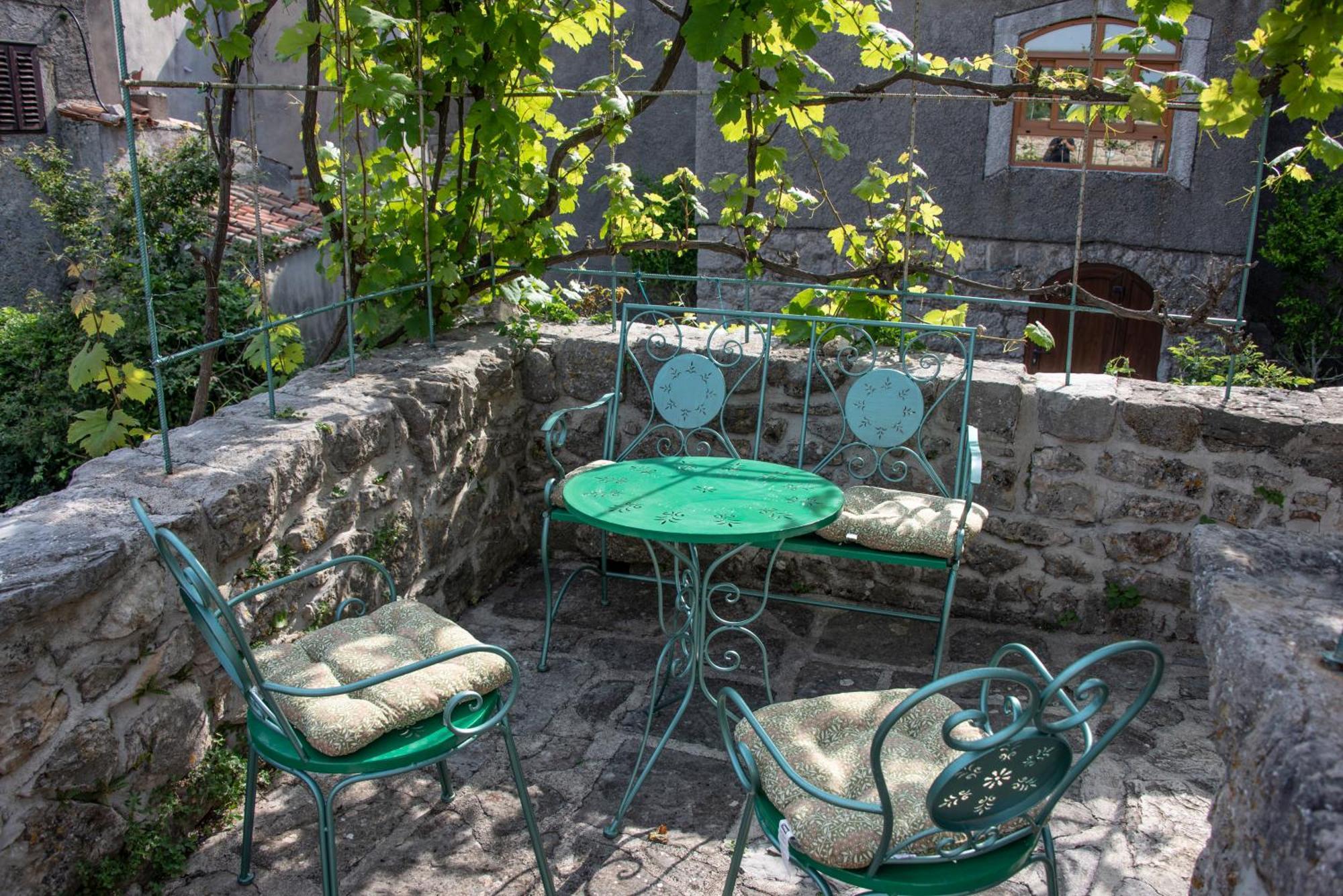 Apartman Nives Lubenice Kültér fotó