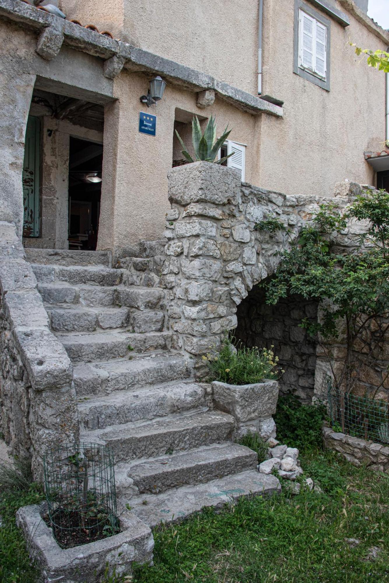 Apartman Nives Lubenice Kültér fotó